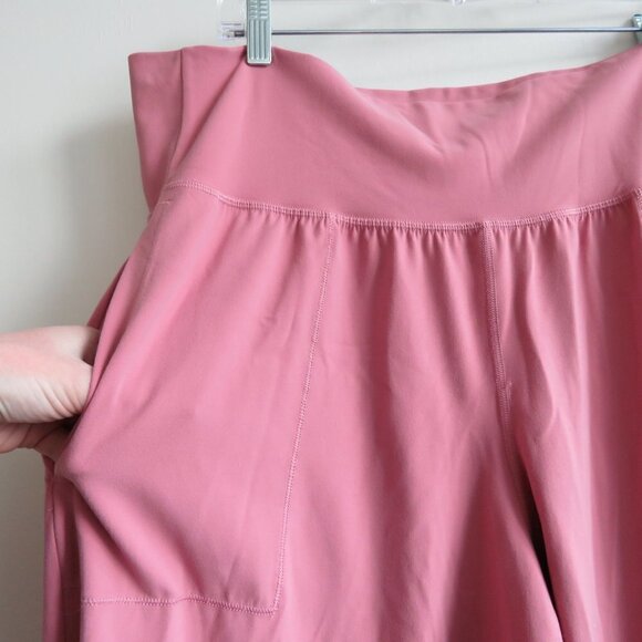 3X - ATHLETA Salutation Joggers - Picture 9 of 16